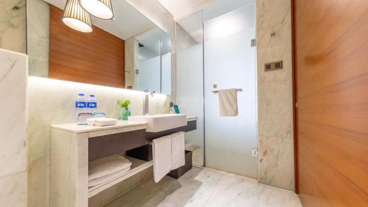 Nanjing Xuanwu By Ihg 5* Nanjing (Jiangsu)